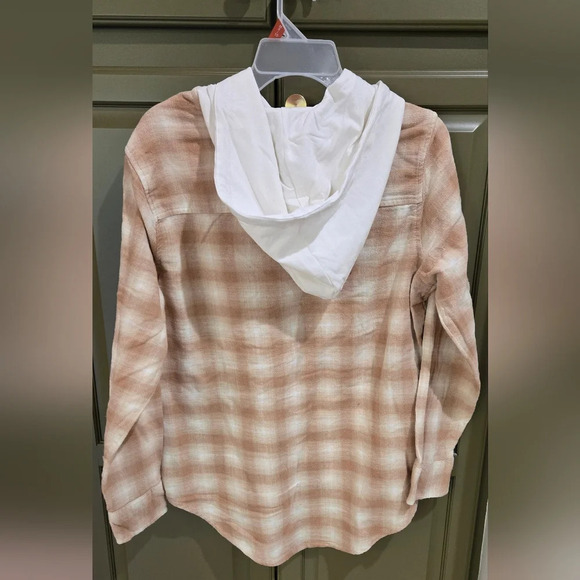 NWT Time & Tru cream and white flannel ling sleeve button down shirt with hood - Picture 2 of 4
